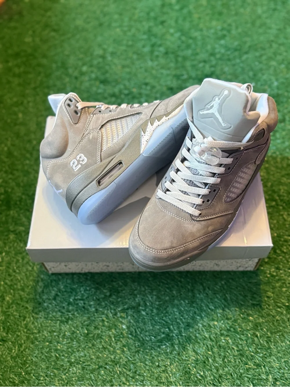 Air Jordan 5 Retro ‘Wolf Grey’ 2026